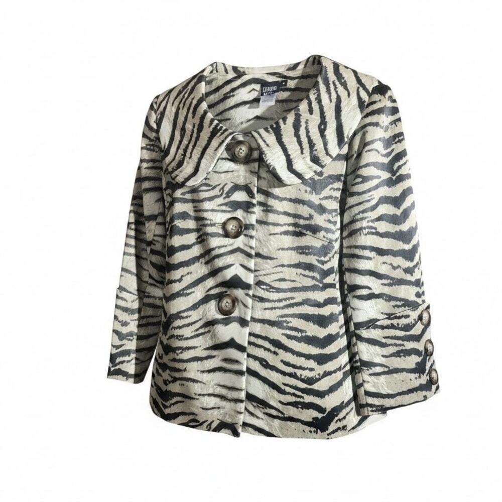 Sharon Young Animal Print Stylish Jacket Large Collar 3/4 Sleeve Size 6 NWOT